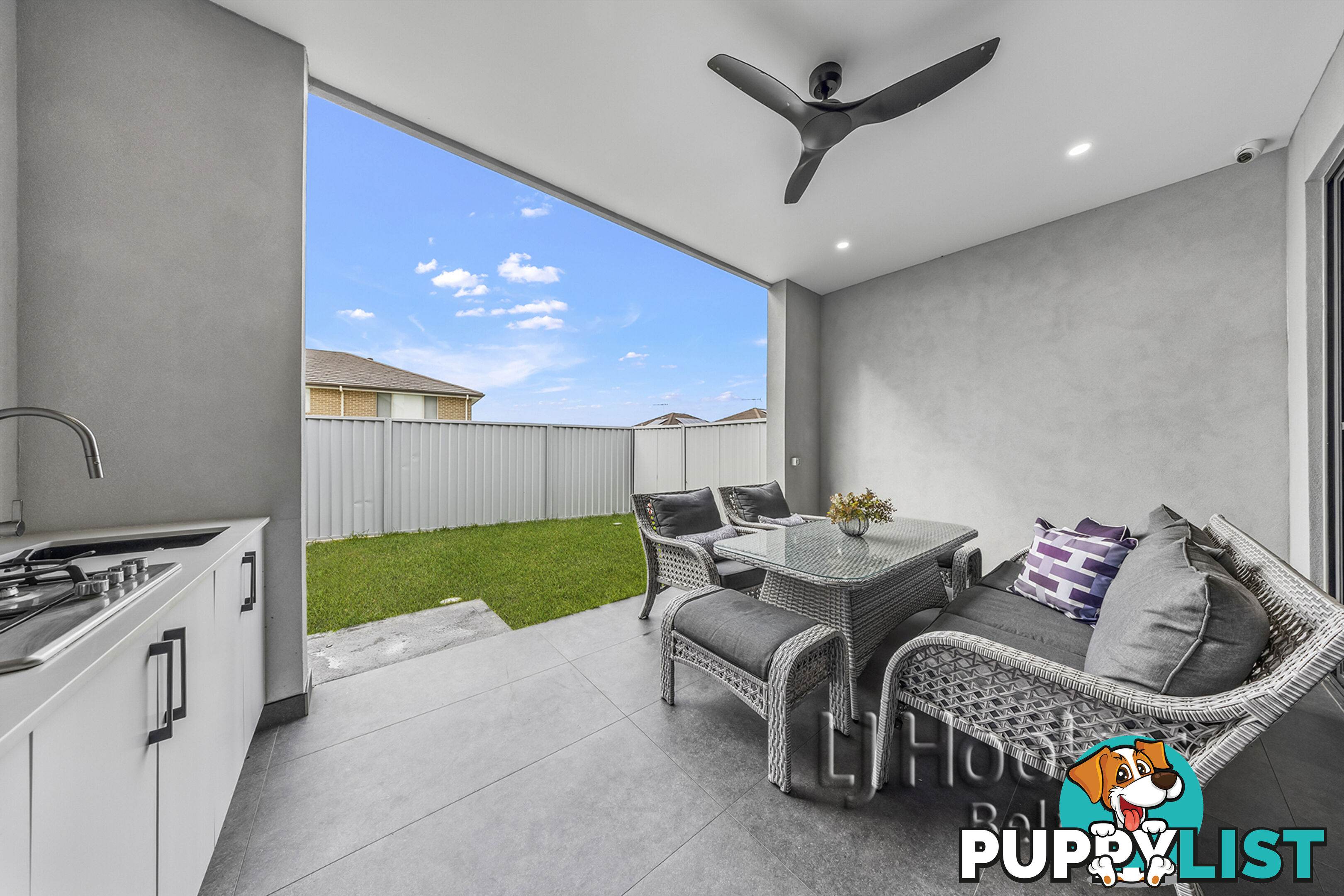 32 Ikara Crescent MOOREBANK NSW 2170