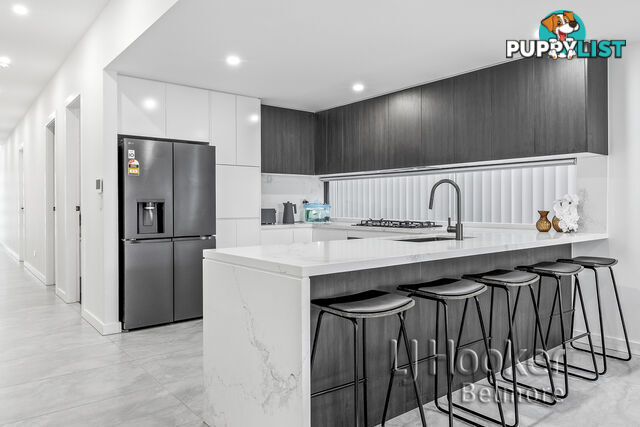 32 Ikara Crescent MOOREBANK NSW 2170