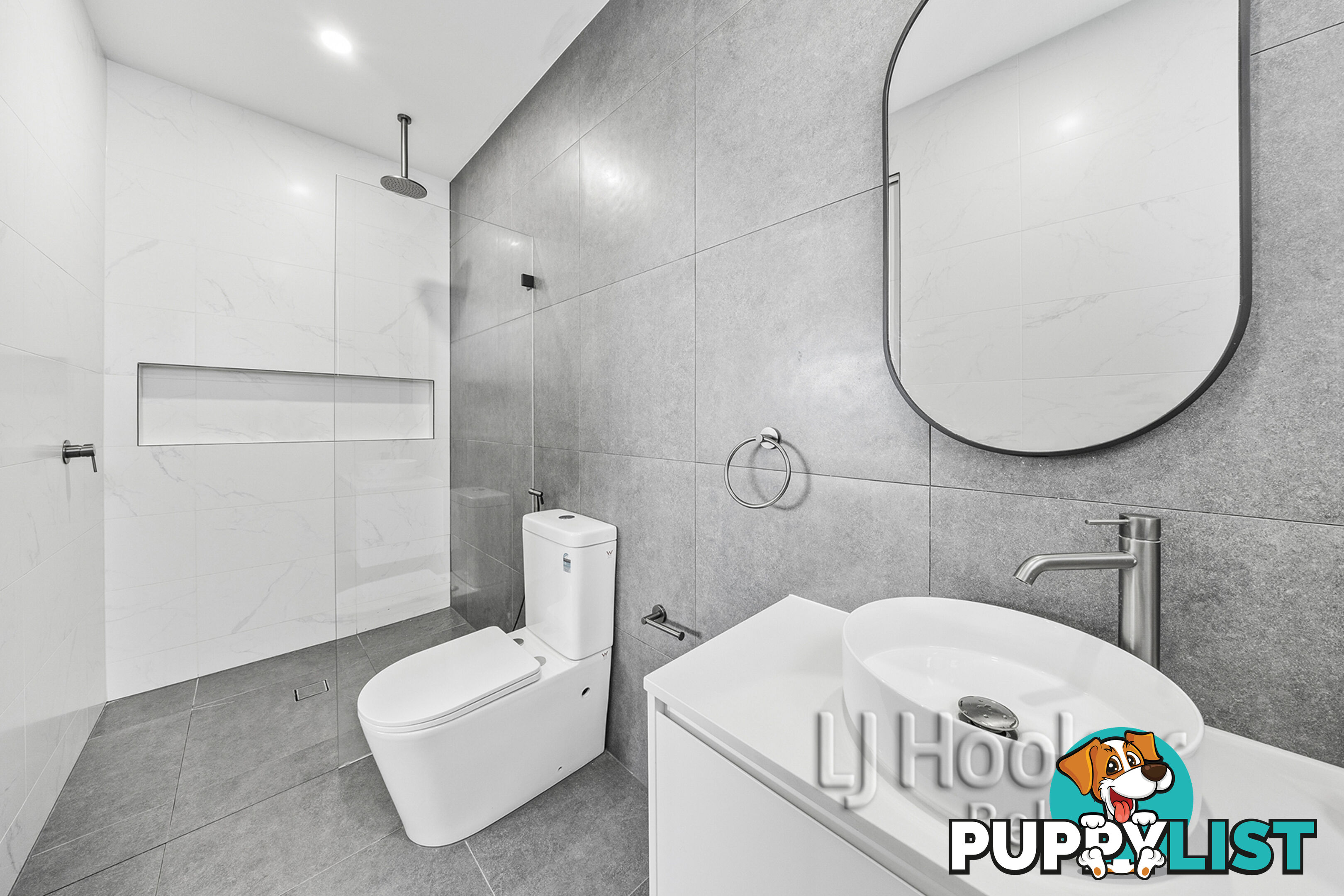 32 Ikara Crescent MOOREBANK NSW 2170