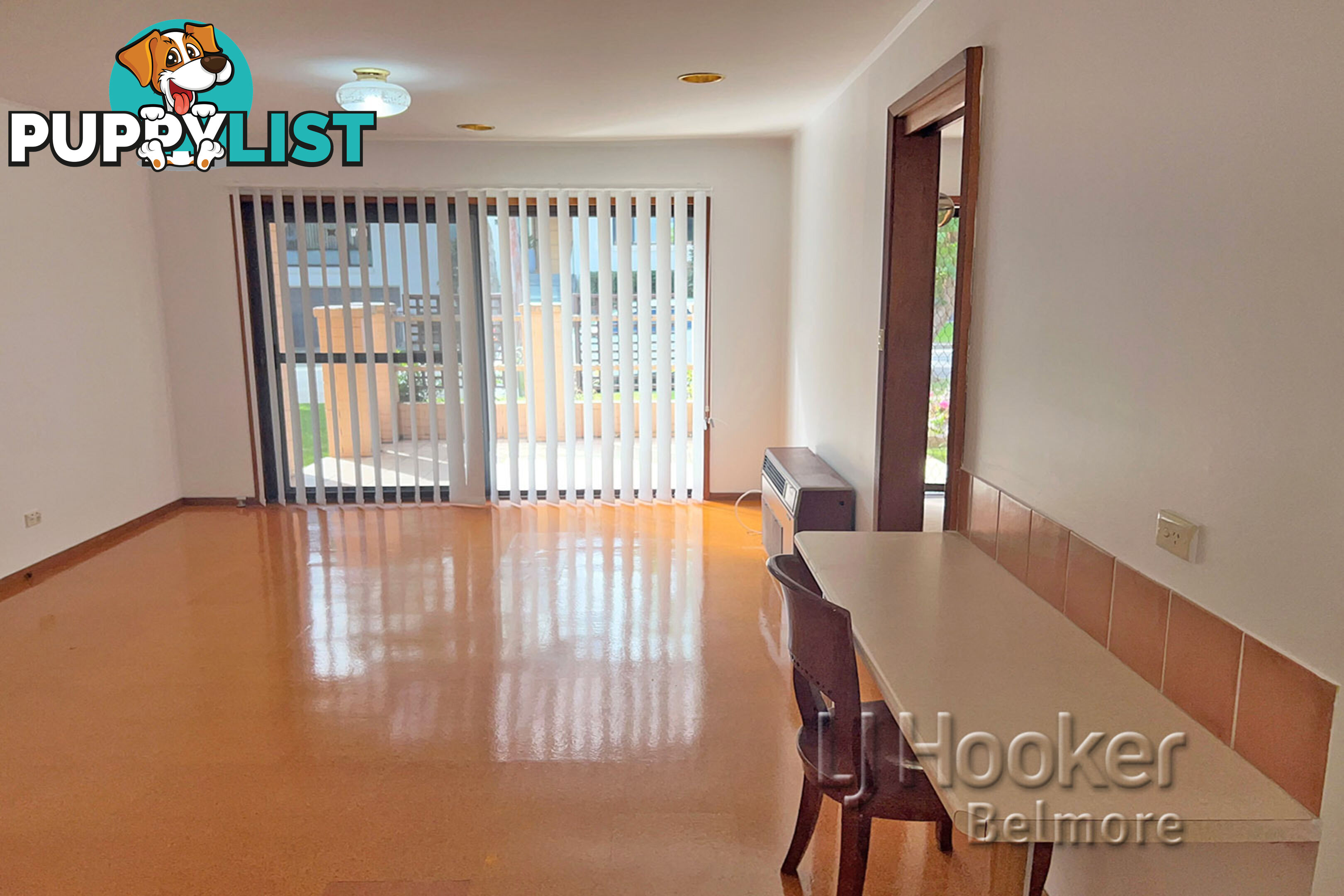 19 Raymond Avenue ROSELANDS NSW 2196
