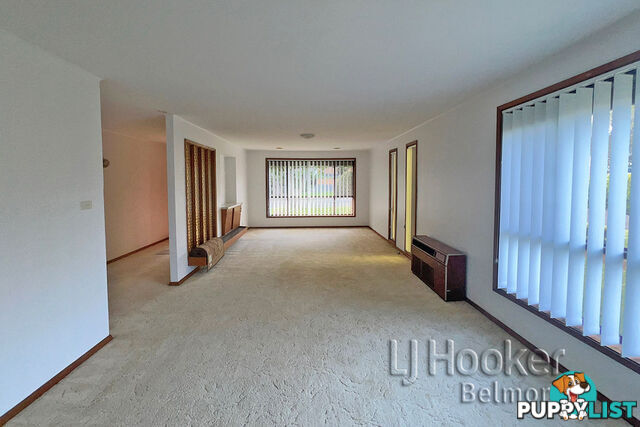 19 Raymond Avenue ROSELANDS NSW 2196