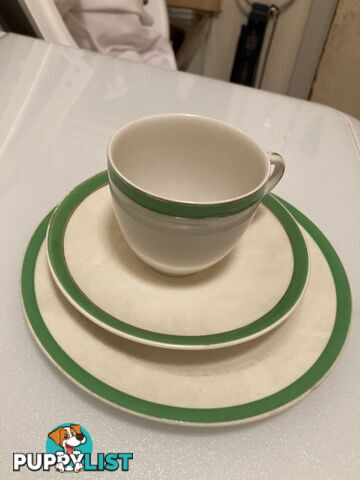 Queens green bread/butter plate, 2 small cups and saucer Wedgwood