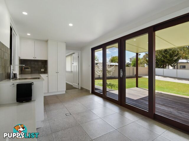 2 Zouch Street YOUNG NSW 2594
