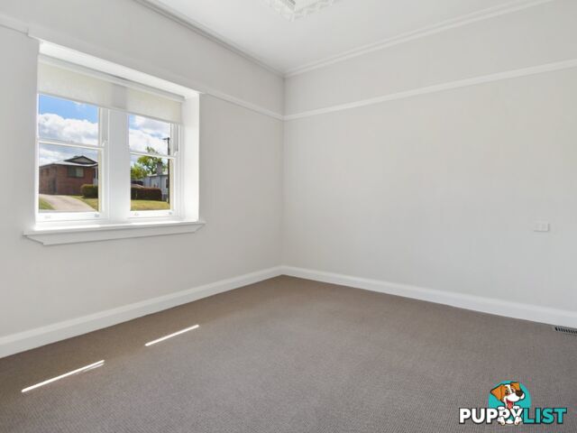 2 Zouch Street YOUNG NSW 2594