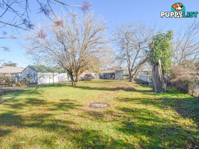 20 Binalong Street YOUNG NSW 2594