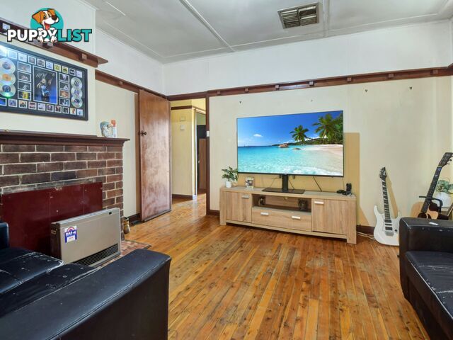 20 Binalong Street YOUNG NSW 2594