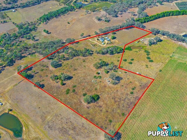 100 Hollands Road YOUNG NSW 2594