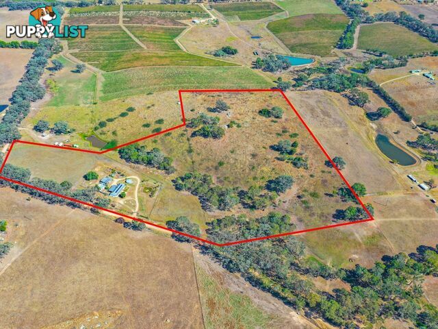 100 Hollands Road YOUNG NSW 2594