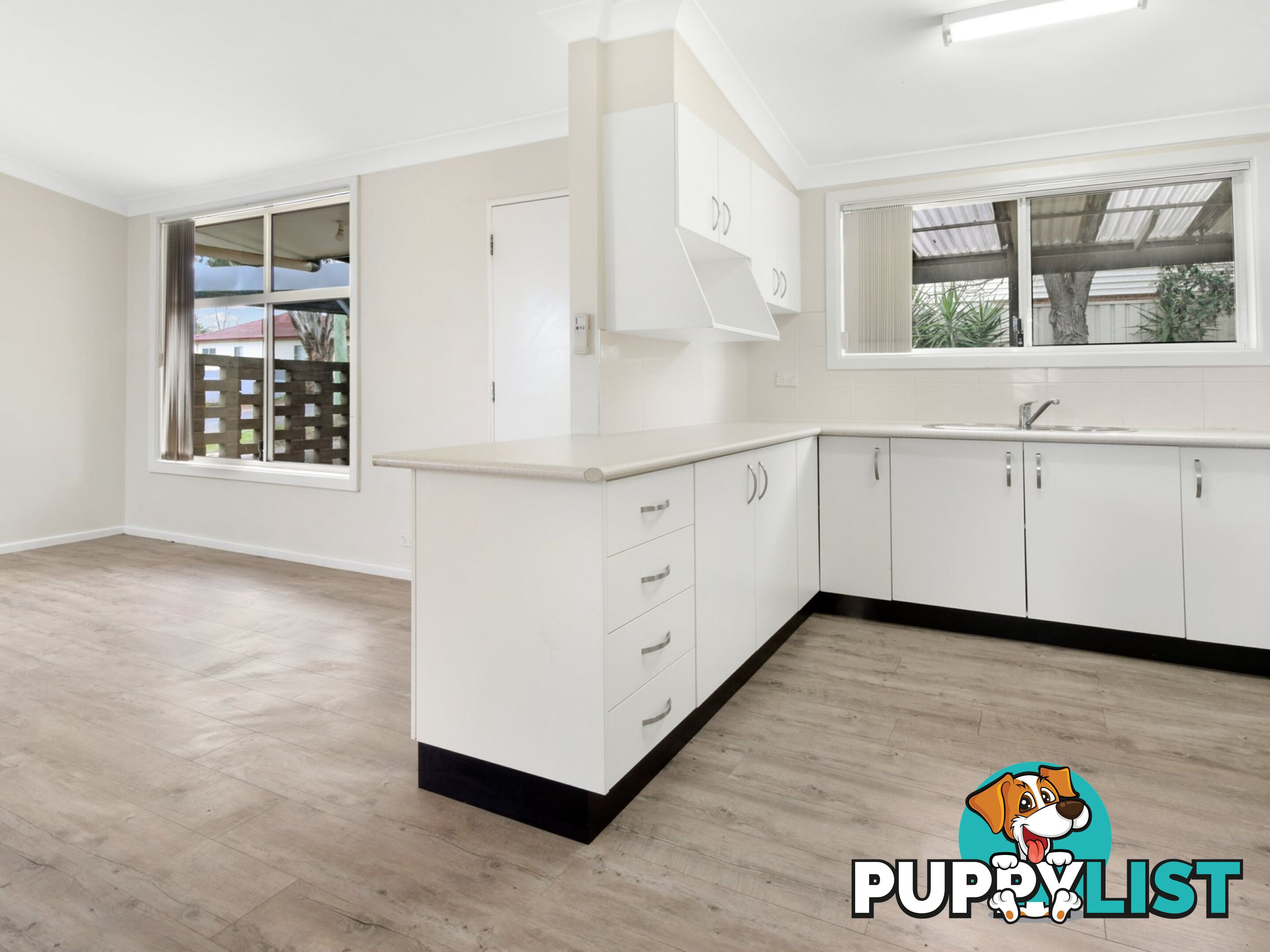 16 Florence Street YOUNG NSW 2594