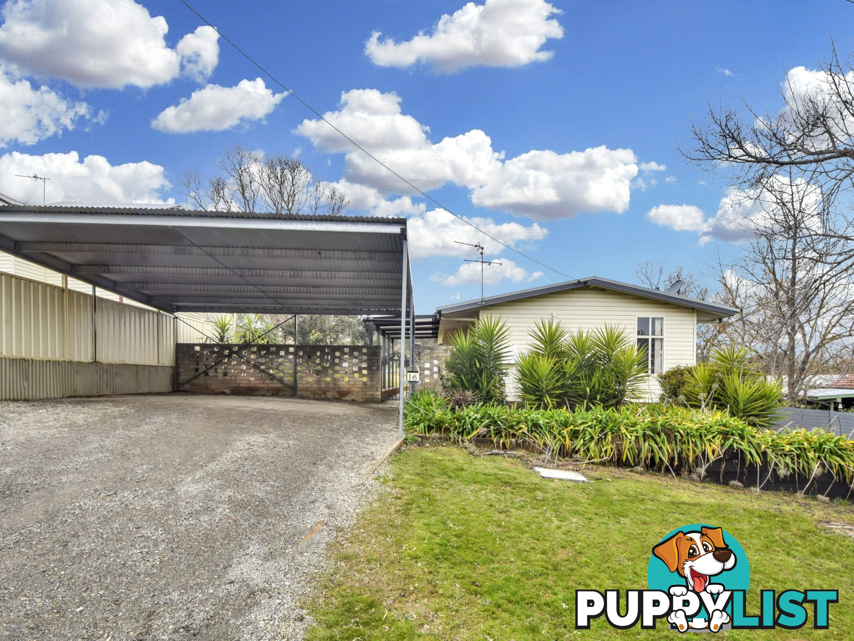 16 Florence Street YOUNG NSW 2594