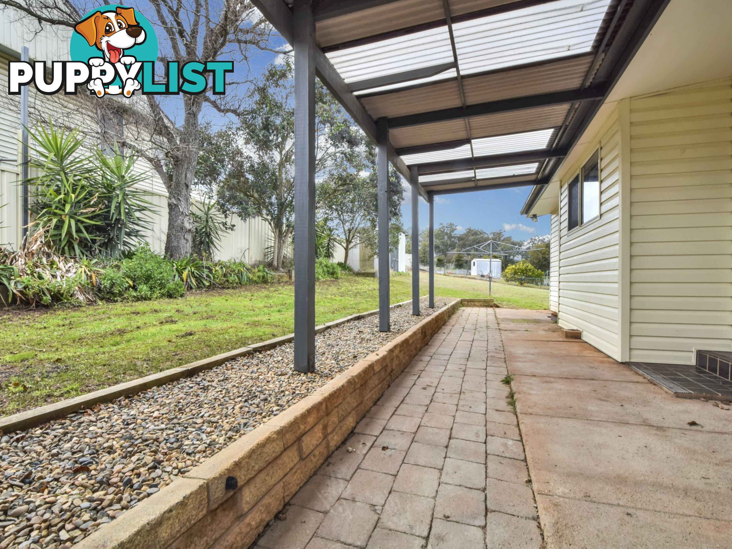 16 Florence Street YOUNG NSW 2594