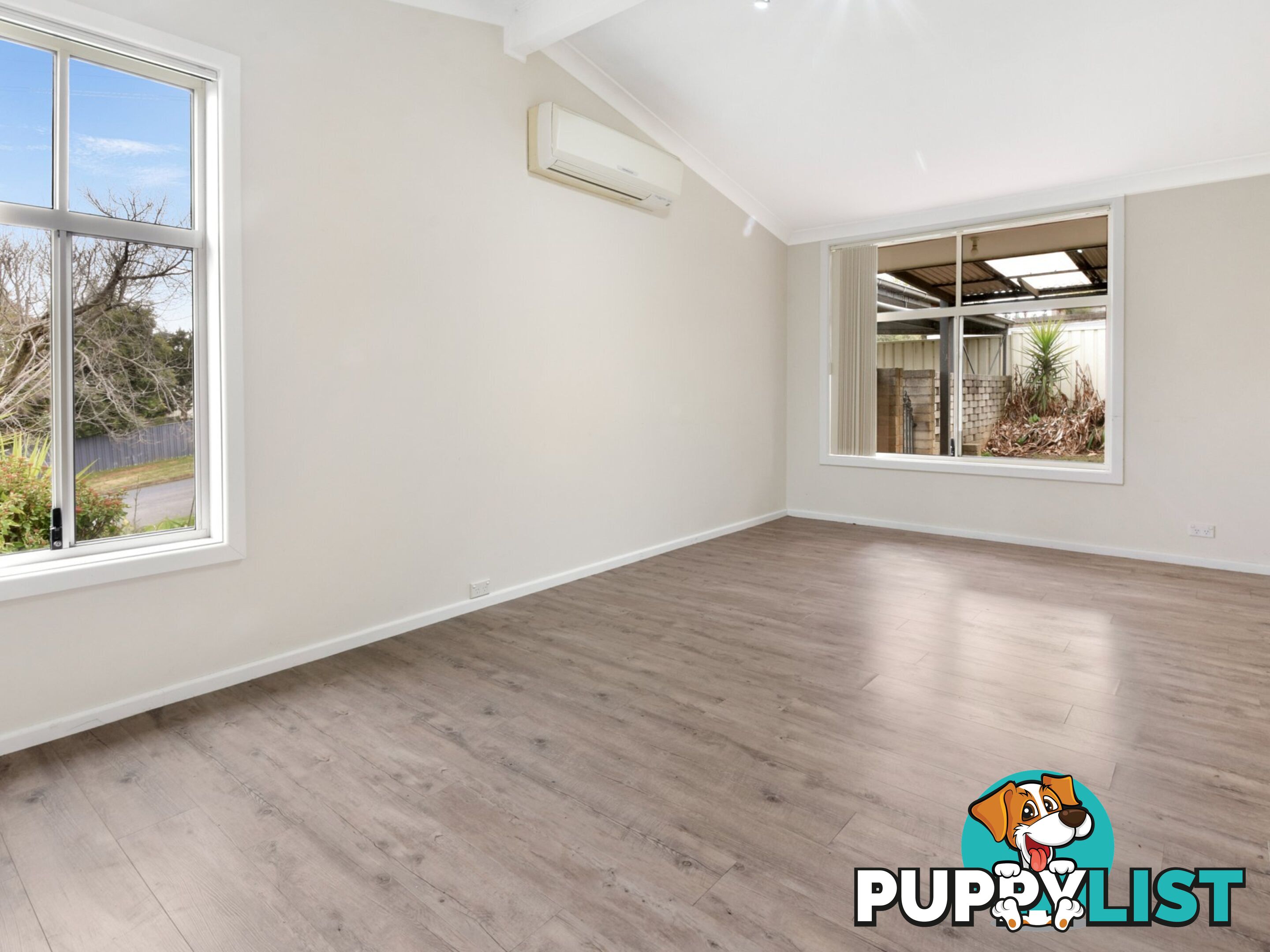 16 Florence Street YOUNG NSW 2594