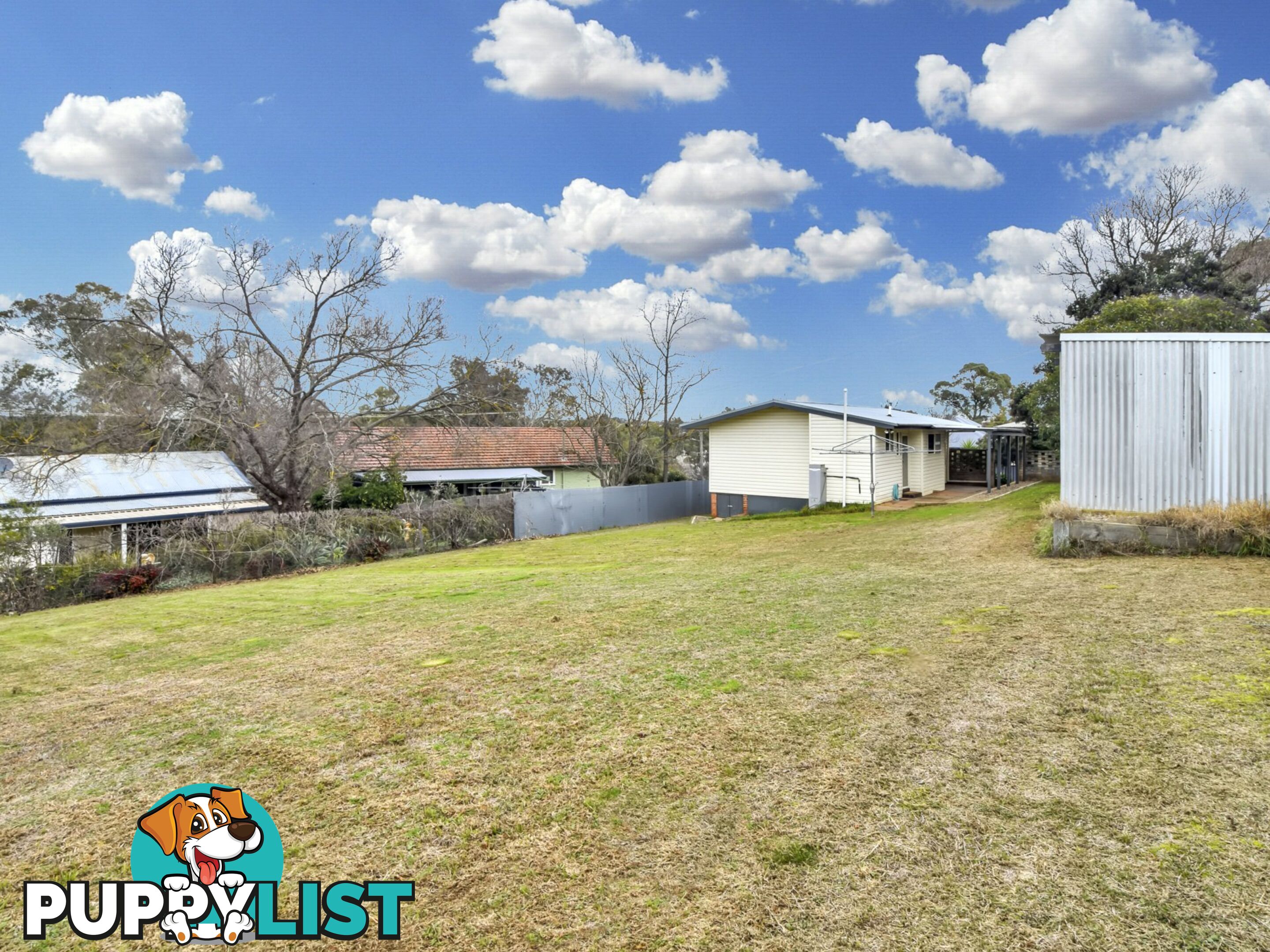 16 Florence Street YOUNG NSW 2594