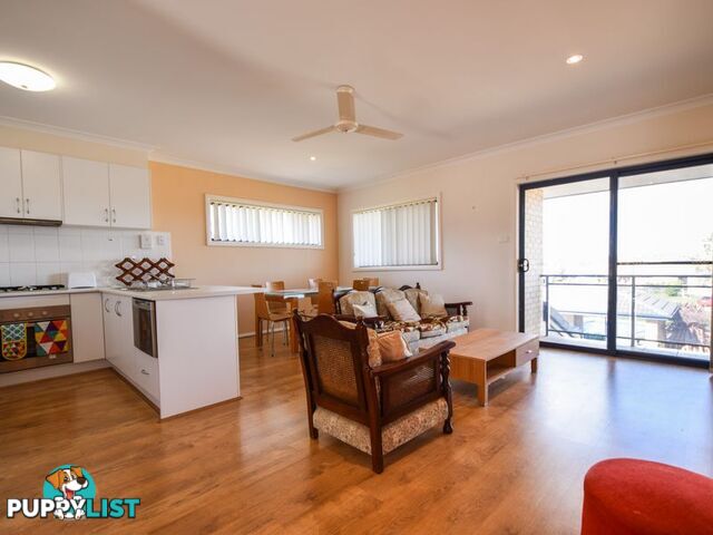 6/157 William Street YOUNG NSW 2594