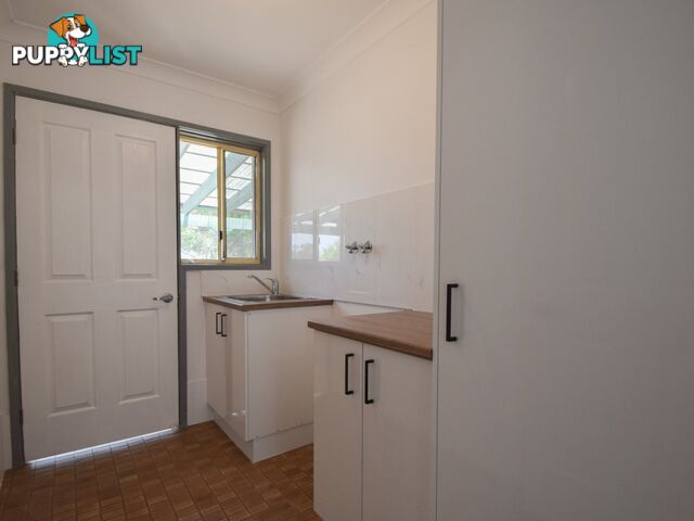 108 Blackett Avenue YOUNG NSW 2594