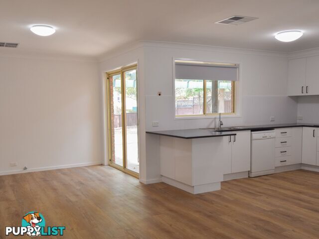 108 Blackett Avenue YOUNG NSW 2594