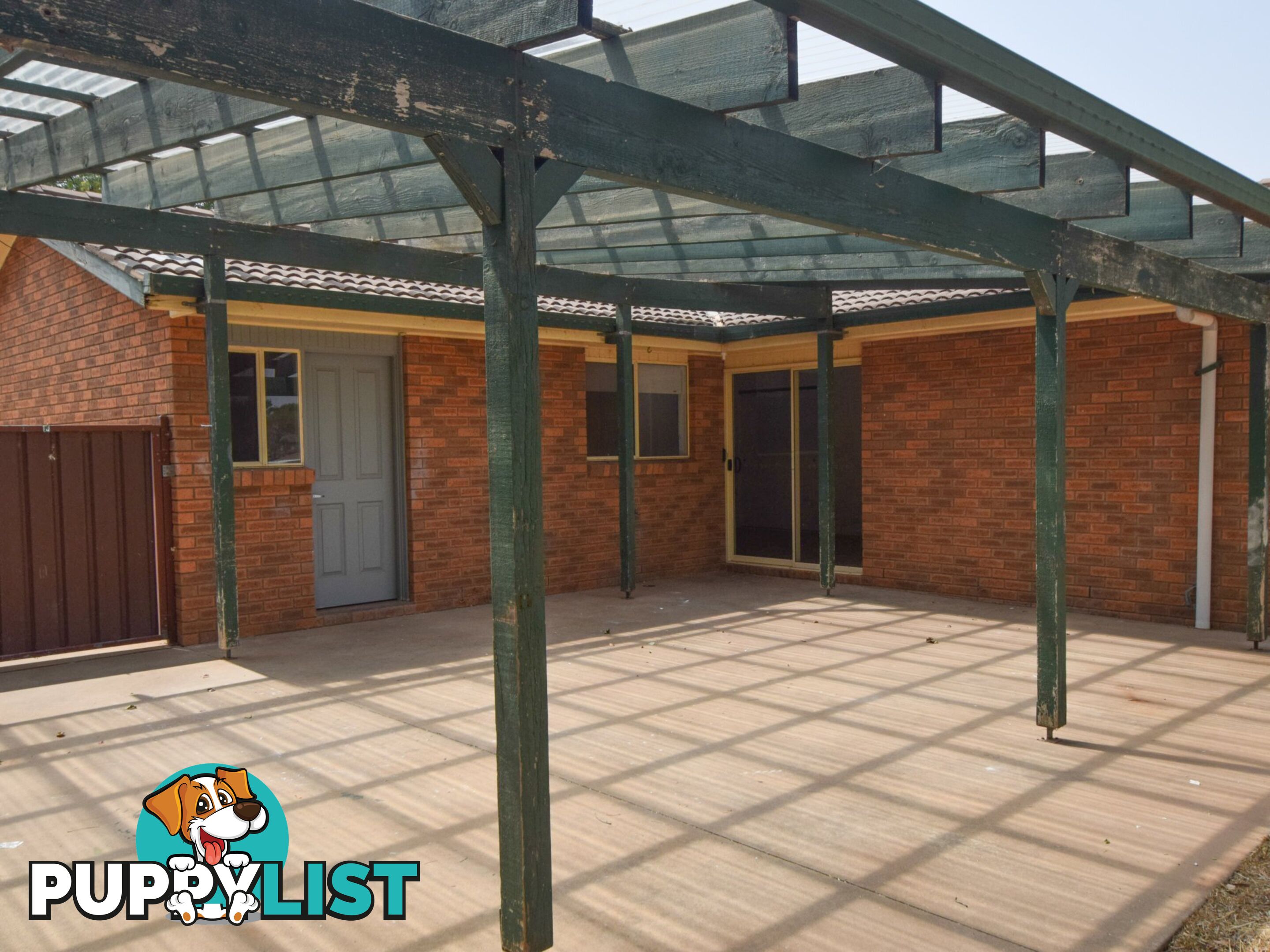 108 Blackett Avenue YOUNG NSW 2594