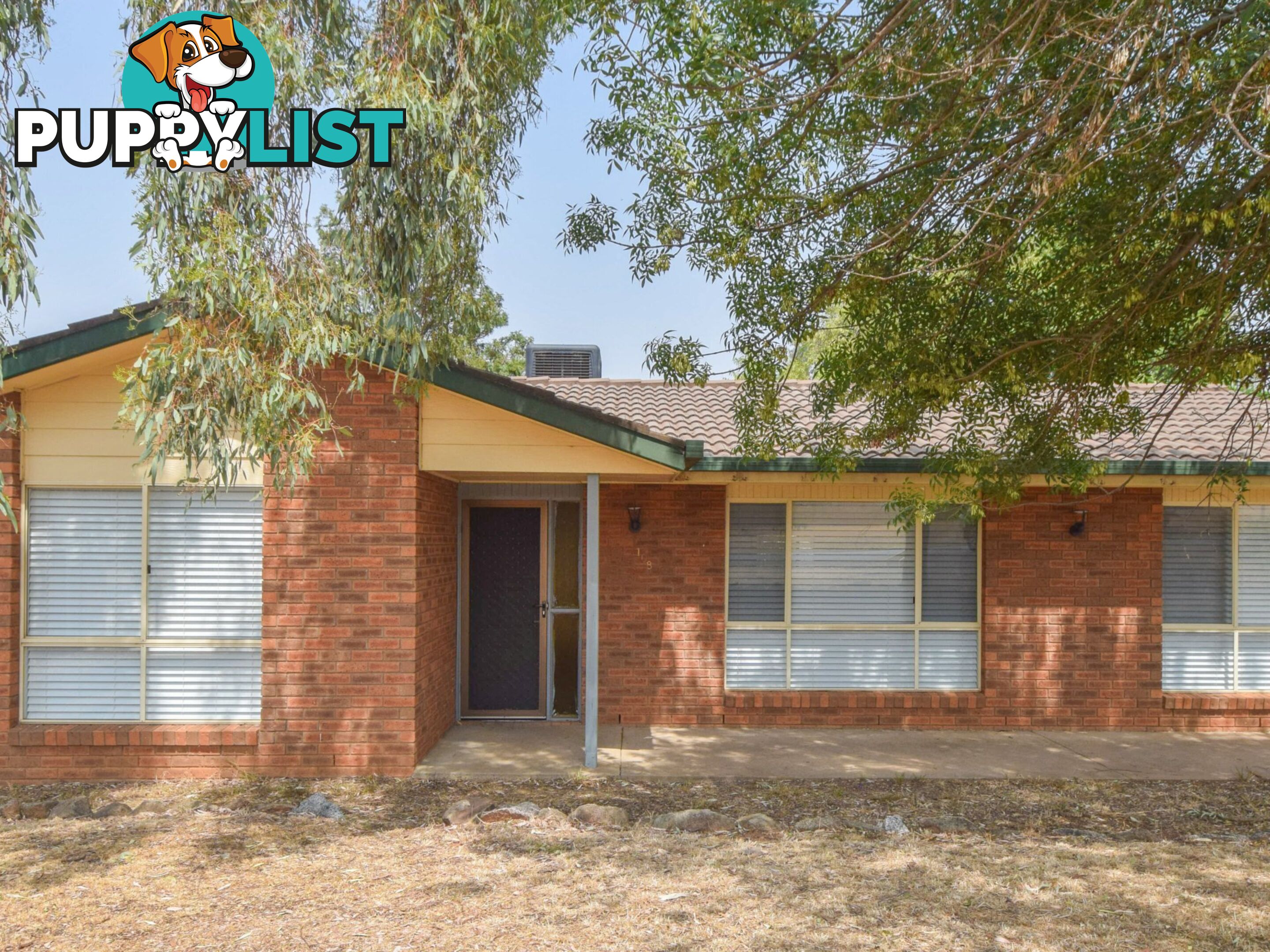 108 Blackett Avenue YOUNG NSW 2594
