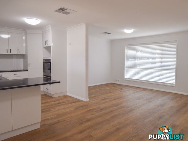 108 Blackett Avenue YOUNG NSW 2594