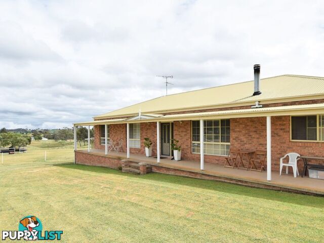 80 Normans Rd YOUNG NSW 2594