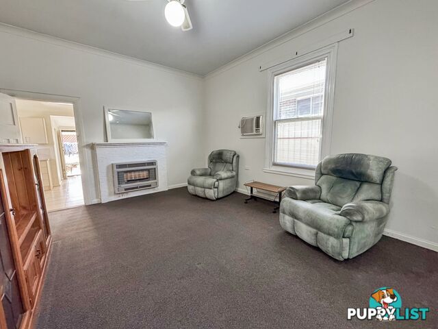 105 Nasmyth Street YOUNG NSW 2594