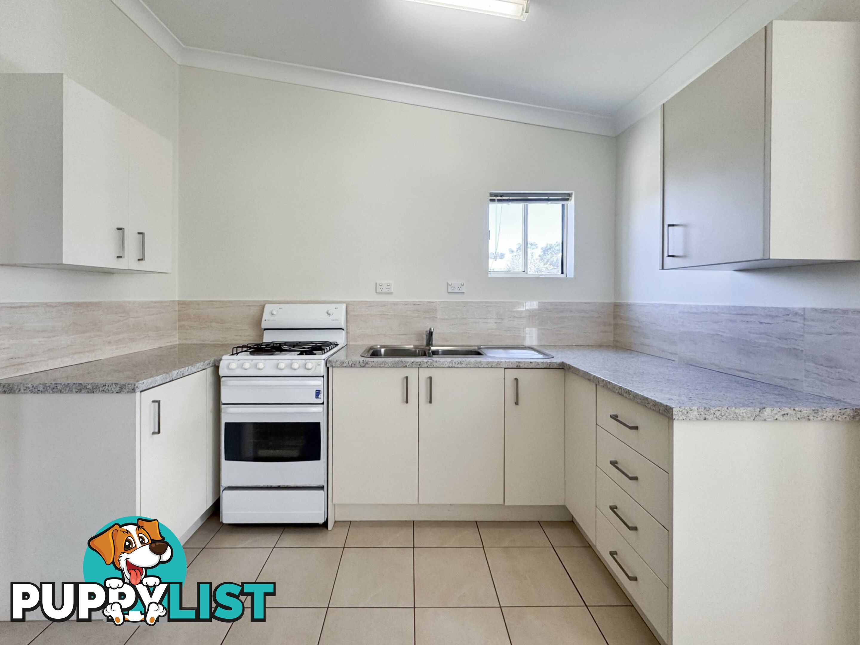 105 Nasmyth Street YOUNG NSW 2594