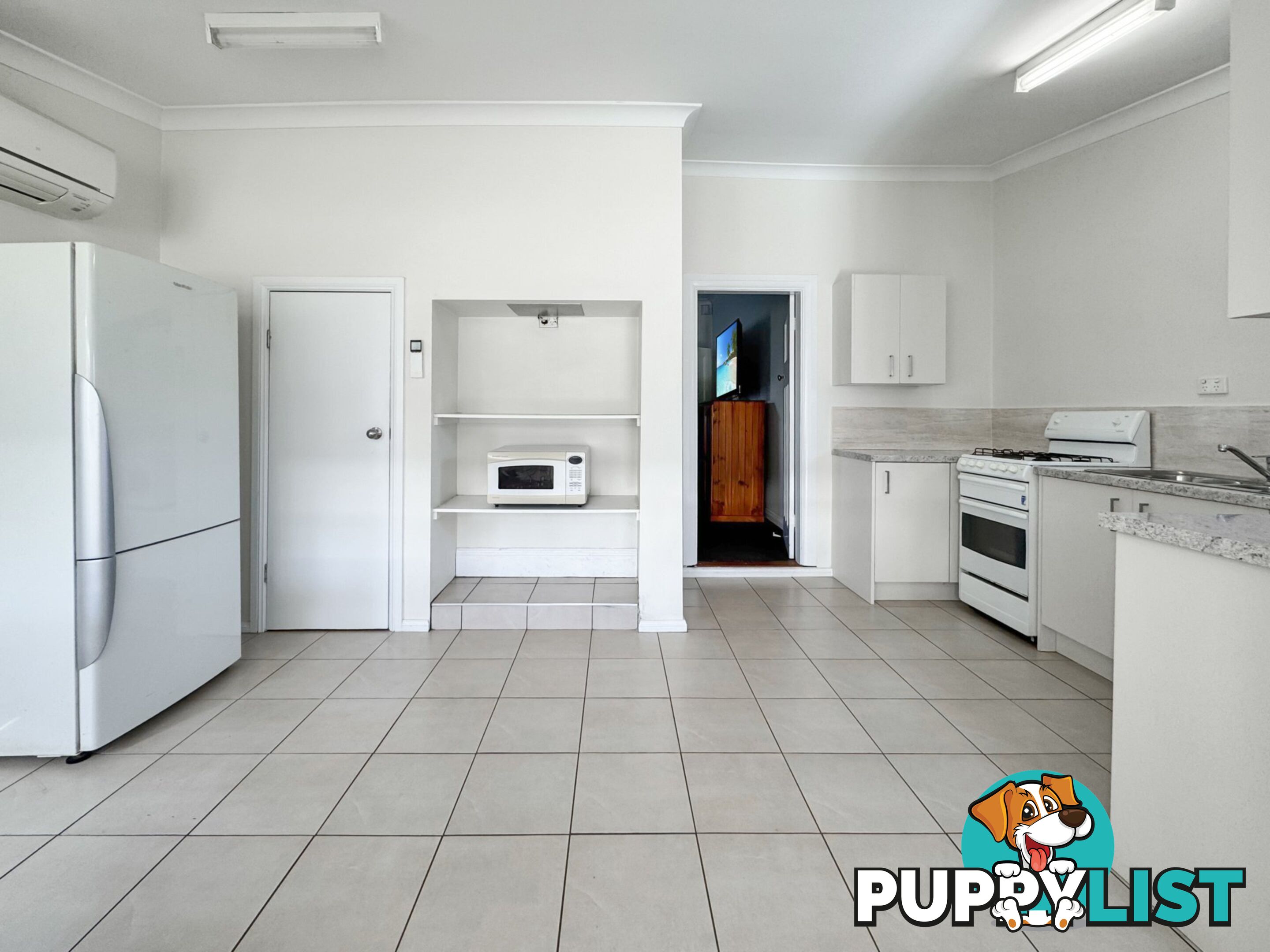 105 Nasmyth Street YOUNG NSW 2594