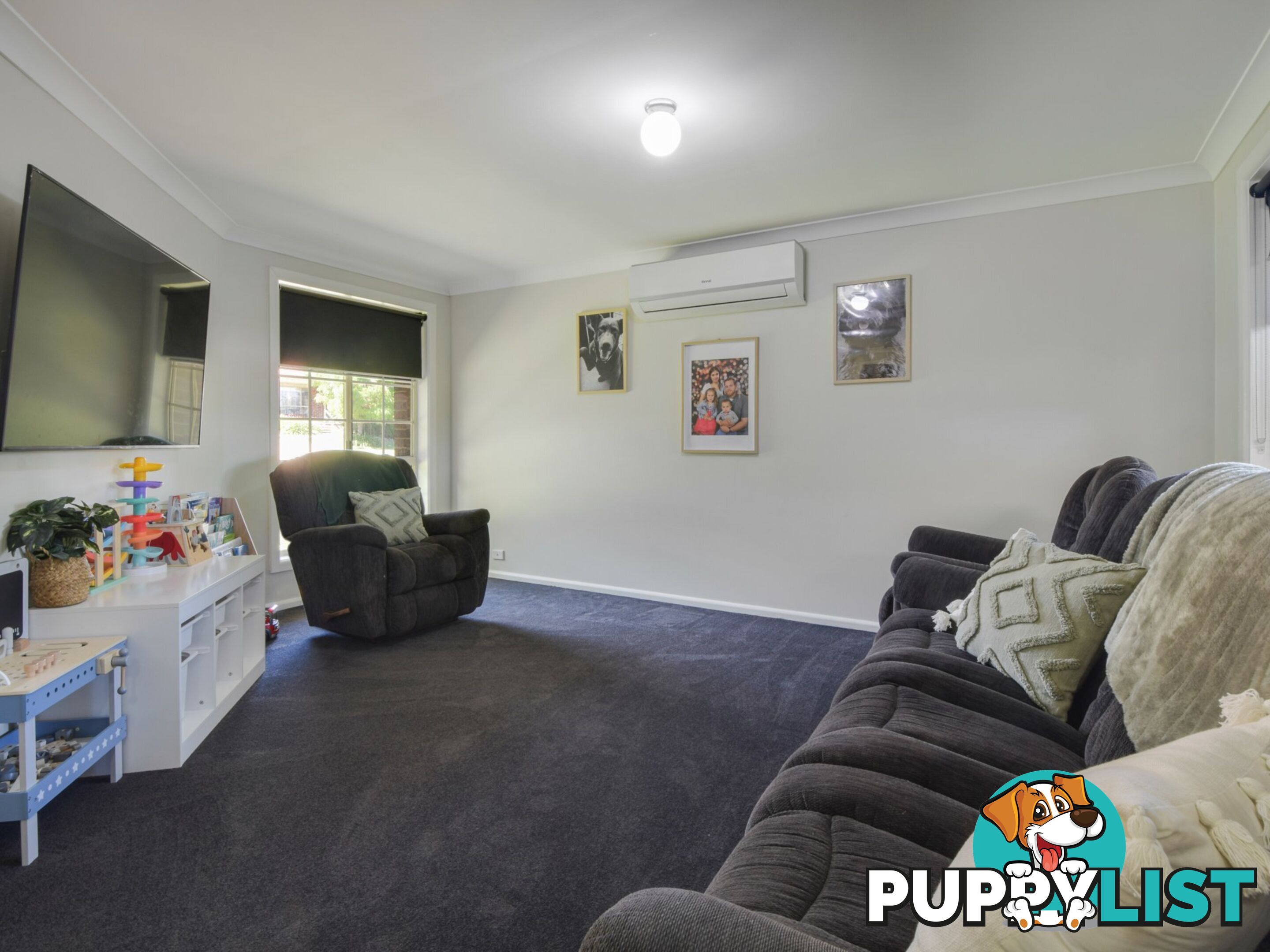 7 Pineview Crt YOUNG NSW 2594