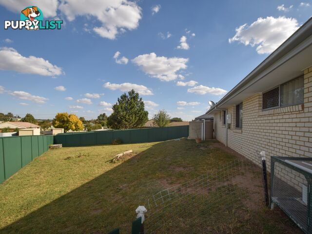 14 Molloy Place YOUNG NSW 2594