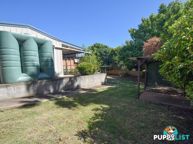 41 Fontenoy Street YOUNG NSW 2594