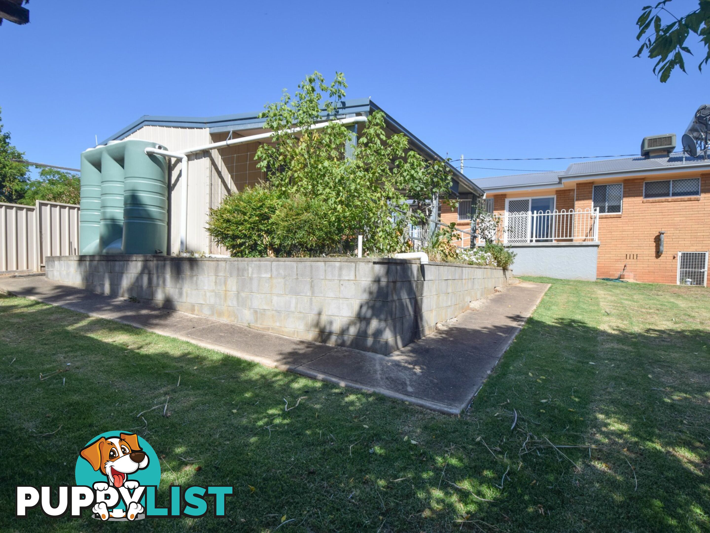 41 Fontenoy Street YOUNG NSW 2594