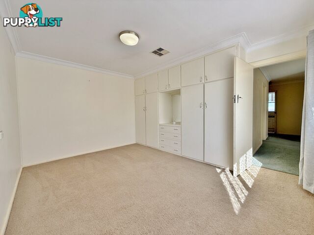 108 Wombat Street YOUNG NSW 2594