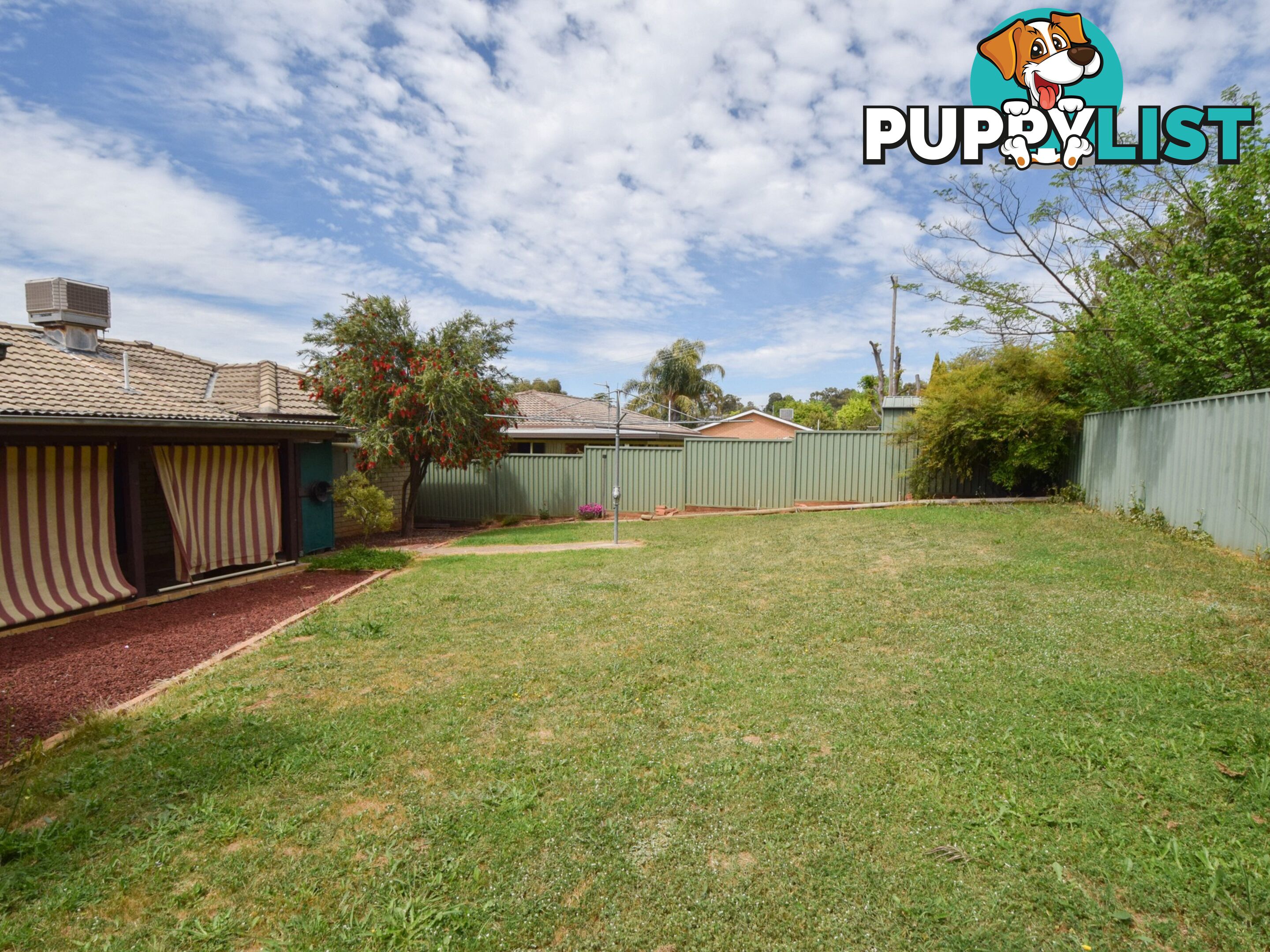 7 Charles Crescent YOUNG NSW 2594