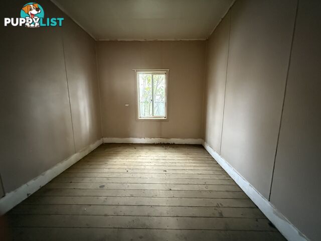 79 Edwards Street YOUNG NSW 2594