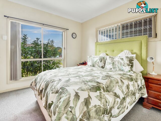 17 Taylor Rd YOUNG NSW 2594