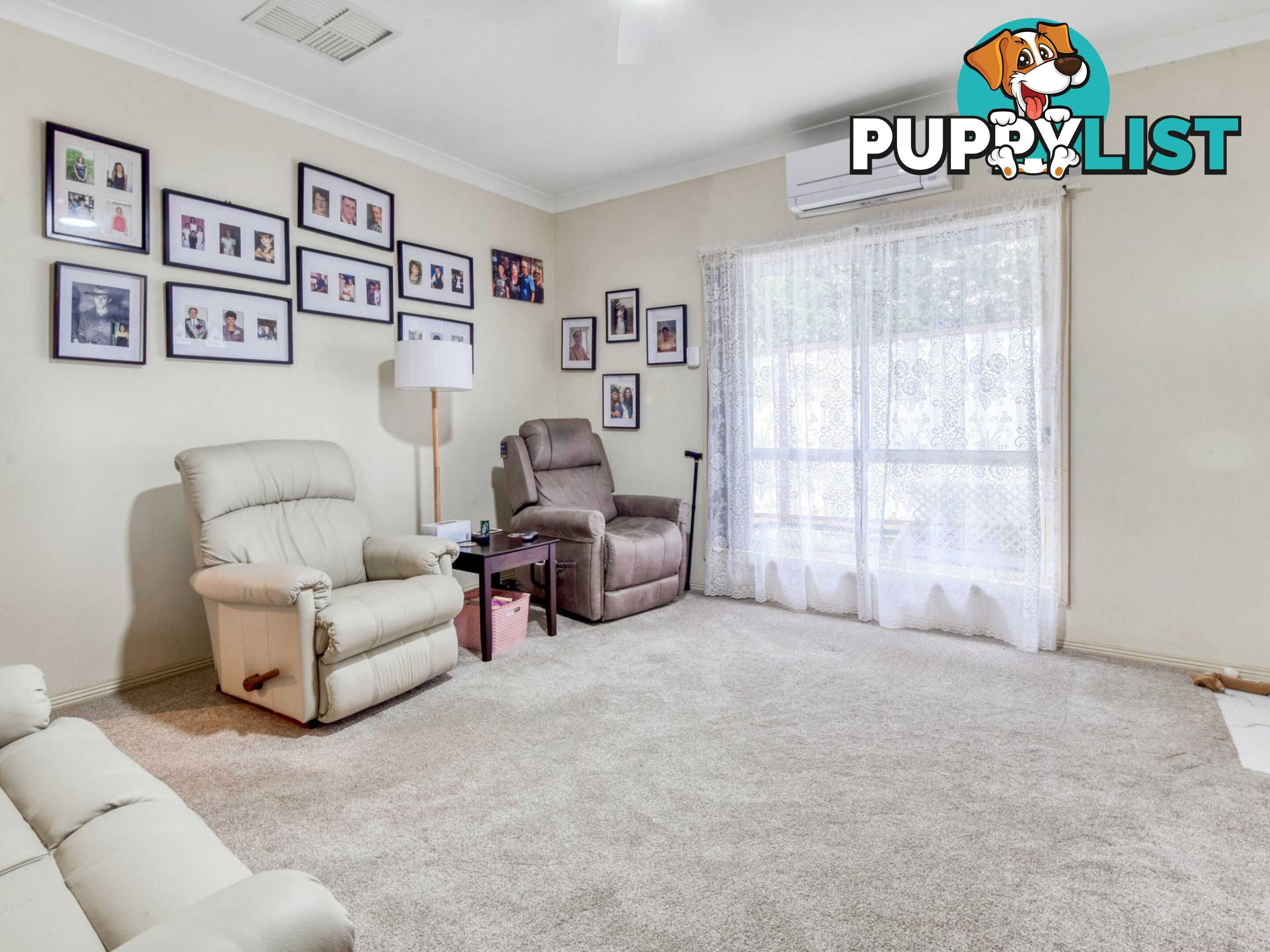 17 Taylor Rd YOUNG NSW 2594