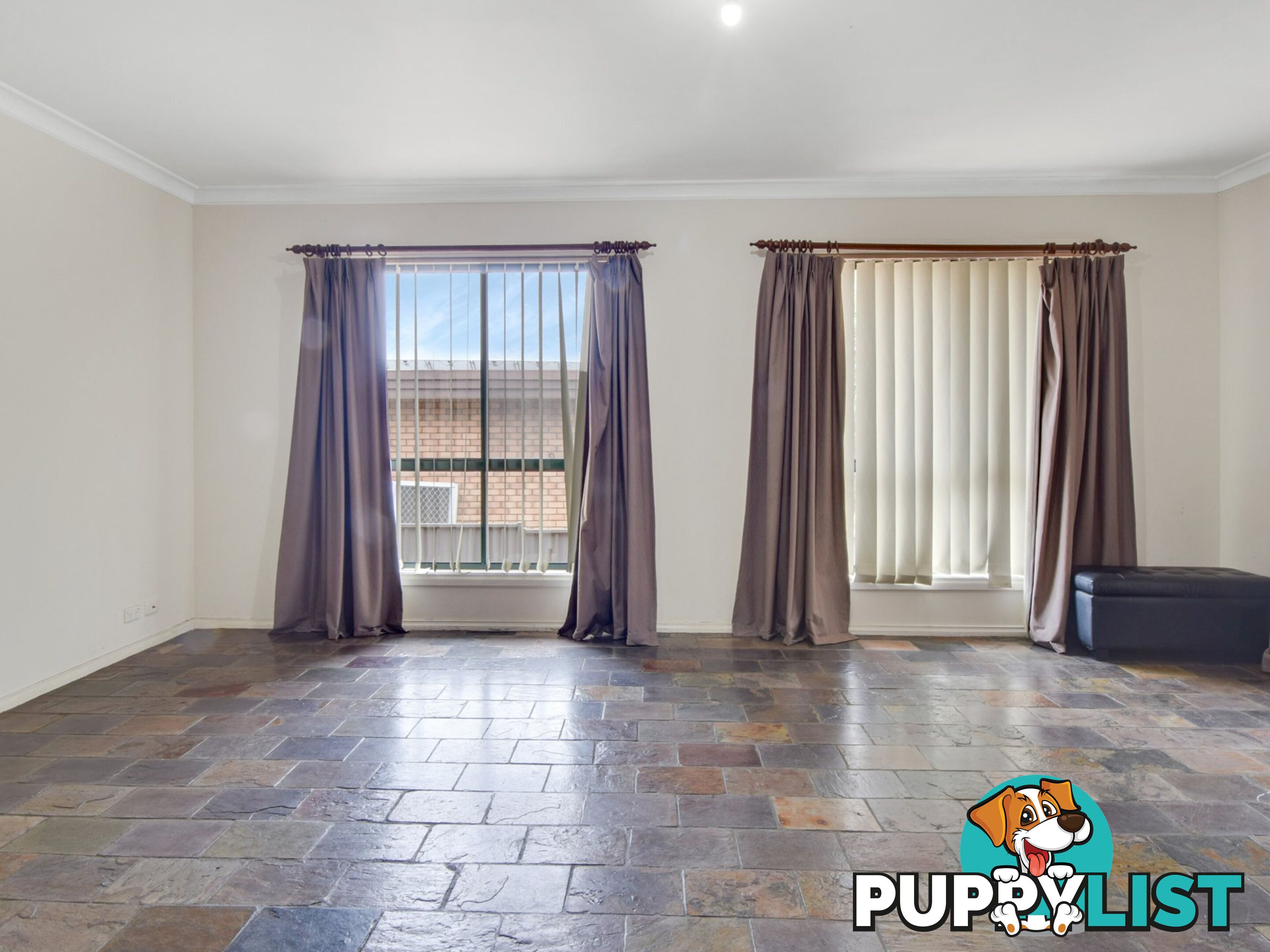 33 Cowper Street YOUNG NSW 2594