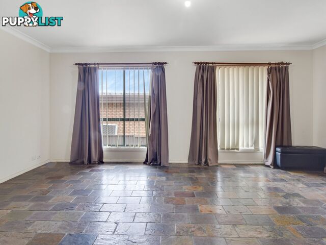 33 Cowper Street YOUNG NSW 2594