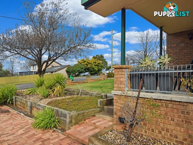 33 Cowper Street YOUNG NSW 2594