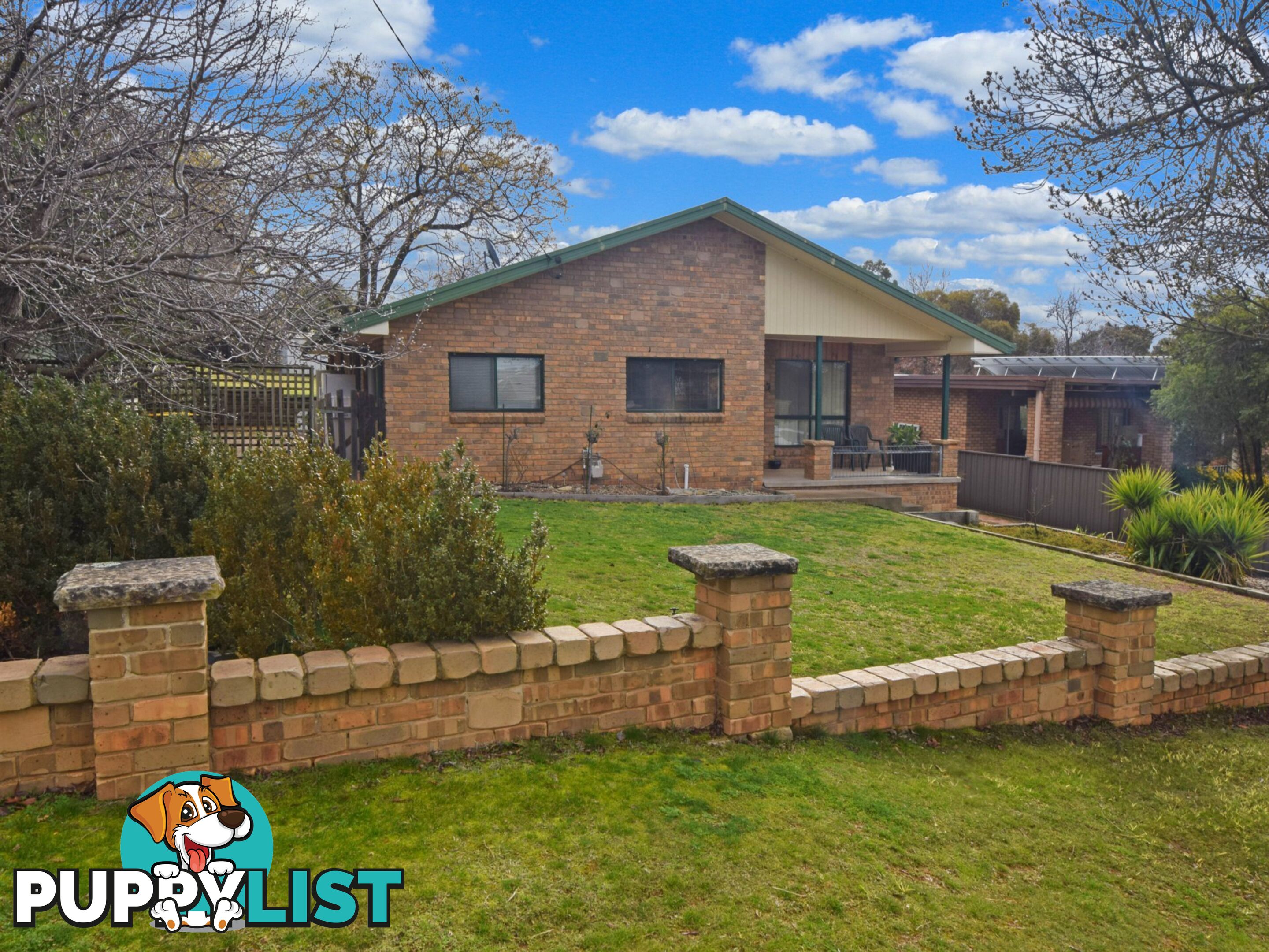 33 Cowper Street YOUNG NSW 2594