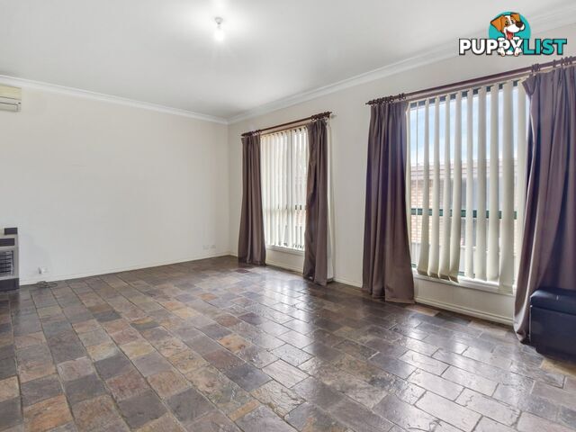 33 Cowper Street YOUNG NSW 2594