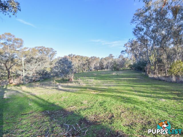 21 Dairymans Lane YOUNG NSW 2594