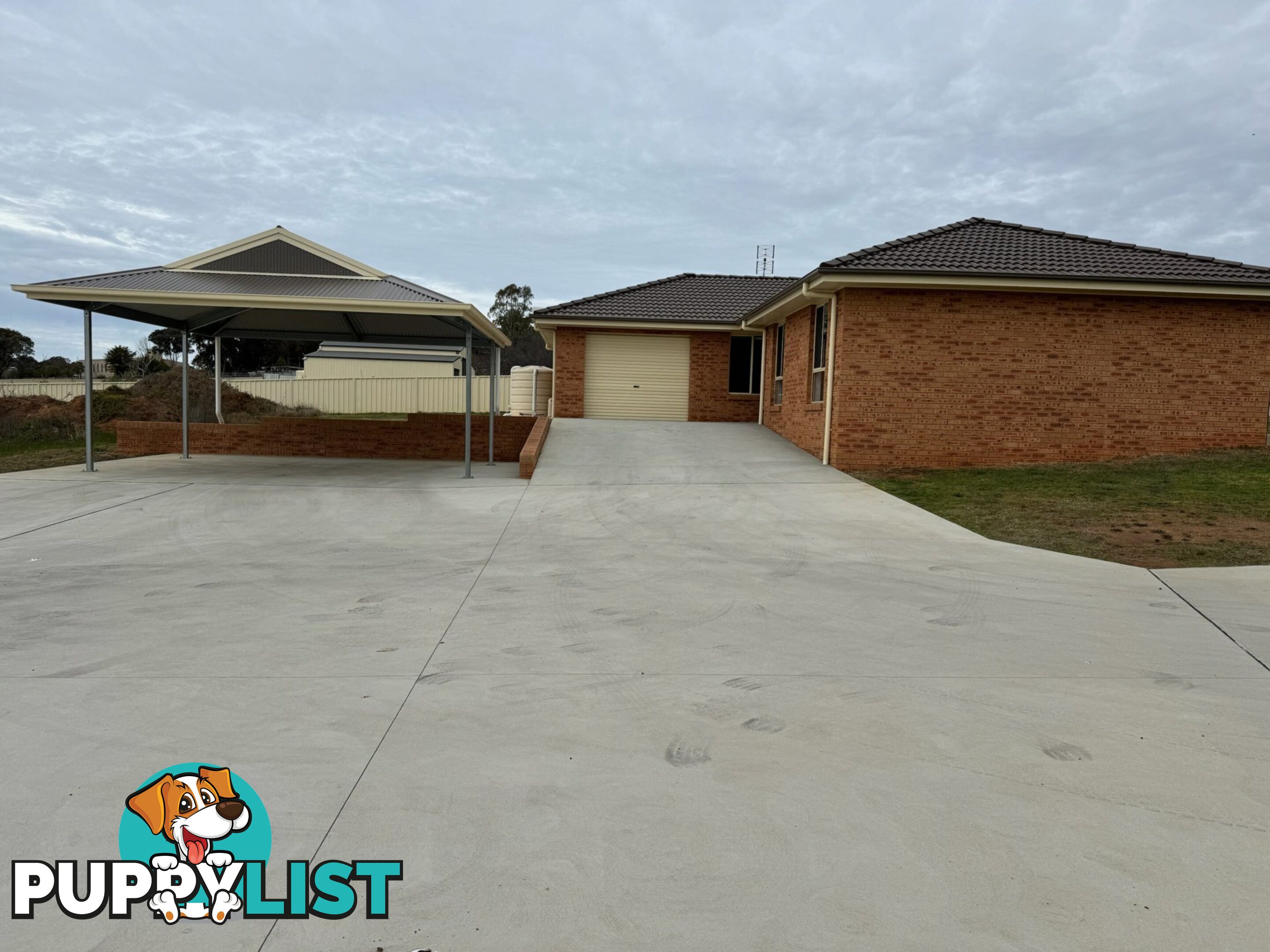 3/72 Briggs Street YOUNG NSW 2594