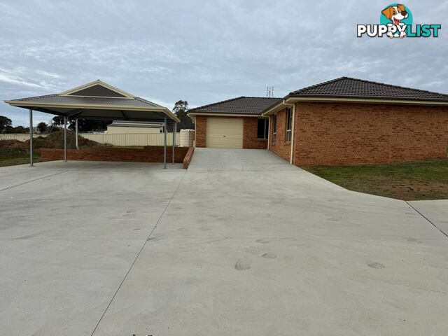 3/72 Briggs Street YOUNG NSW 2594