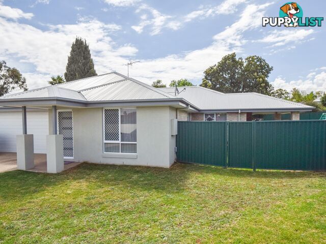 7 Molloy Place YOUNG NSW 2594