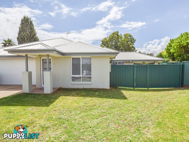 7 Molloy Place YOUNG NSW 2594