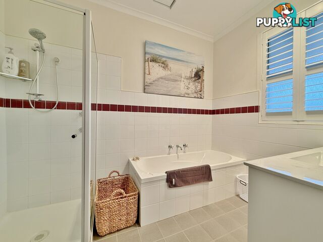 56 East Street HARDEN NSW 2587