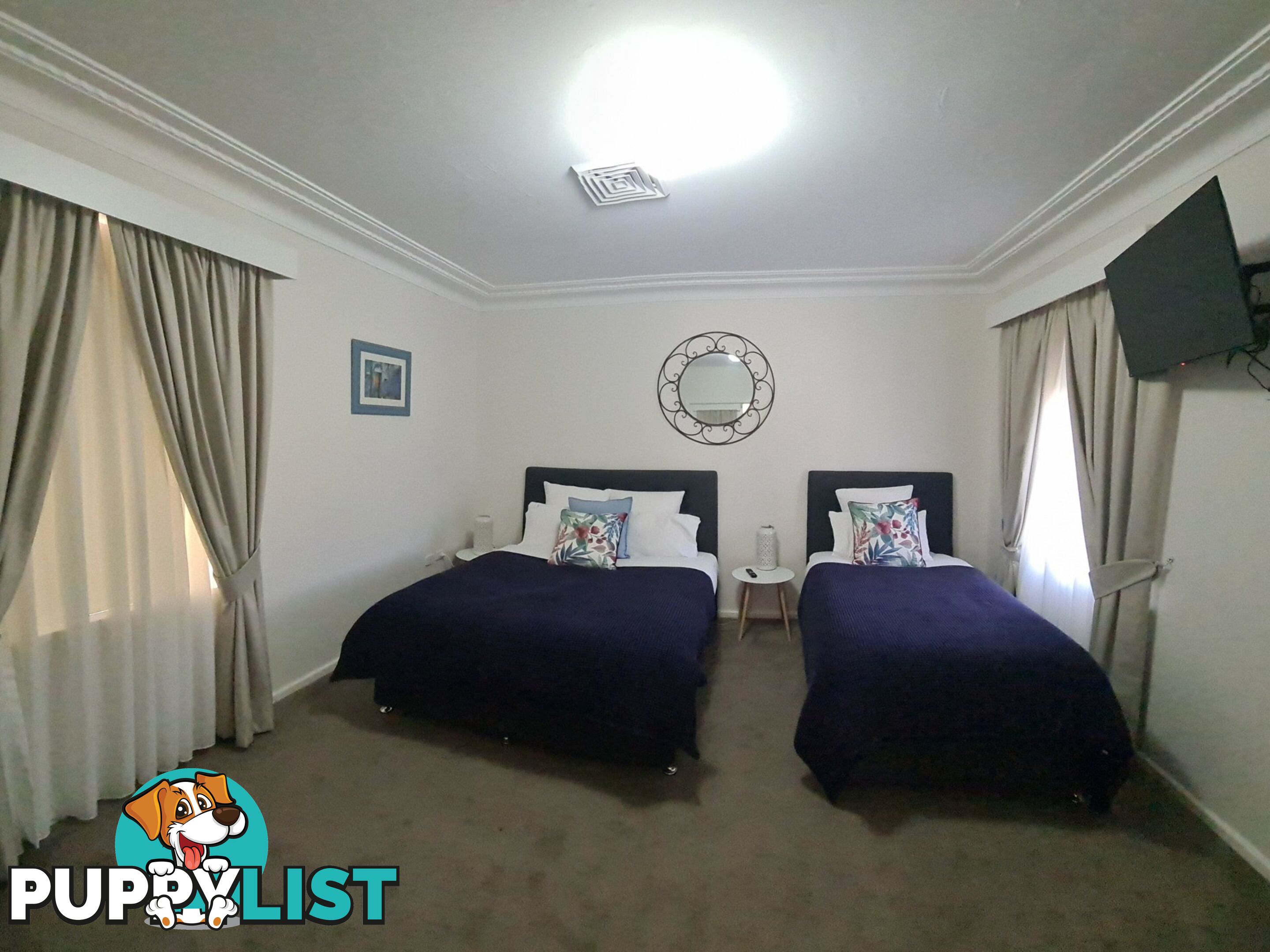 56 East Street HARDEN NSW 2587