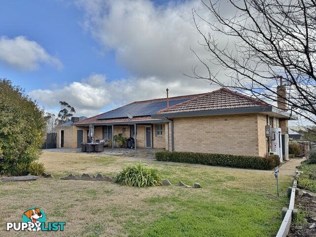 56 East Street HARDEN NSW 2587