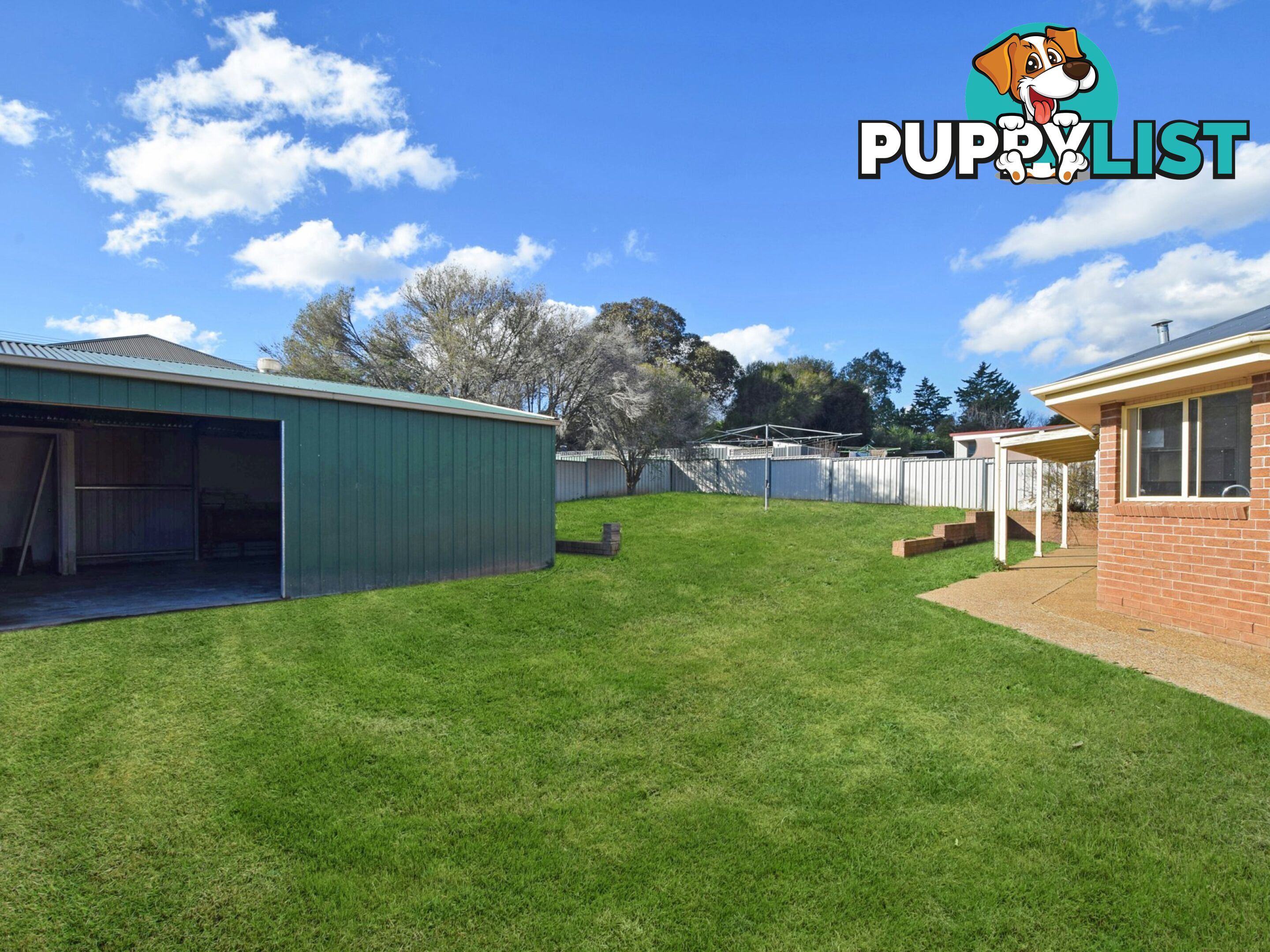 30 Pineview Crt YOUNG NSW 2594